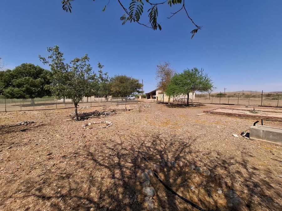 4 Bedroom Property for Sale in Karos Northern Cape